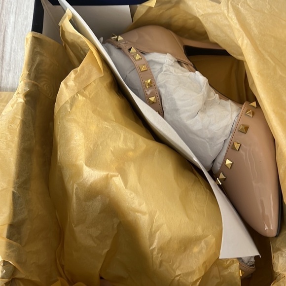 Nude Heels Newly Stud d'Orsay Pumps size 7.5 height 3” - Picture 4 of 8
